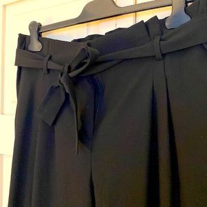Loft Black Belted Crop Pant